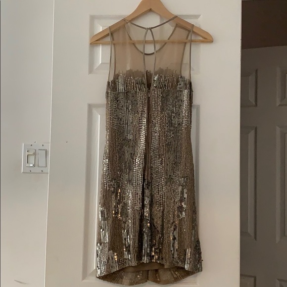 Parker front knot sequin beaded dress - Picture 4 of 8